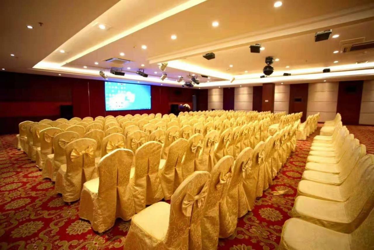 Harbour Metropolis Hotel Foshan Exterior foto